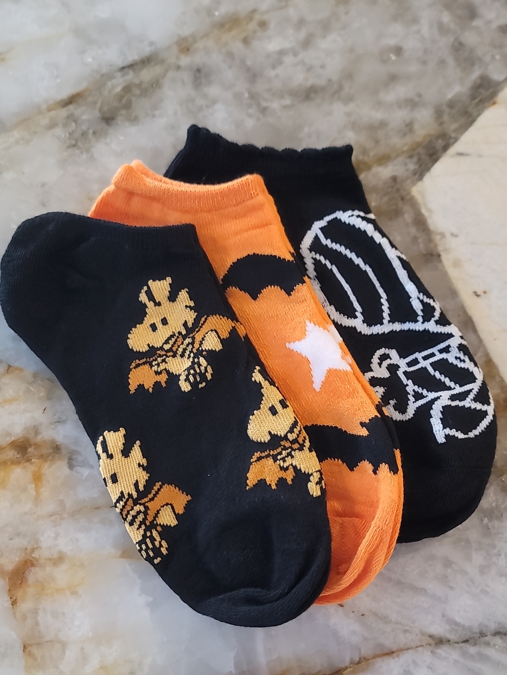 NWOT Peanuts Socks